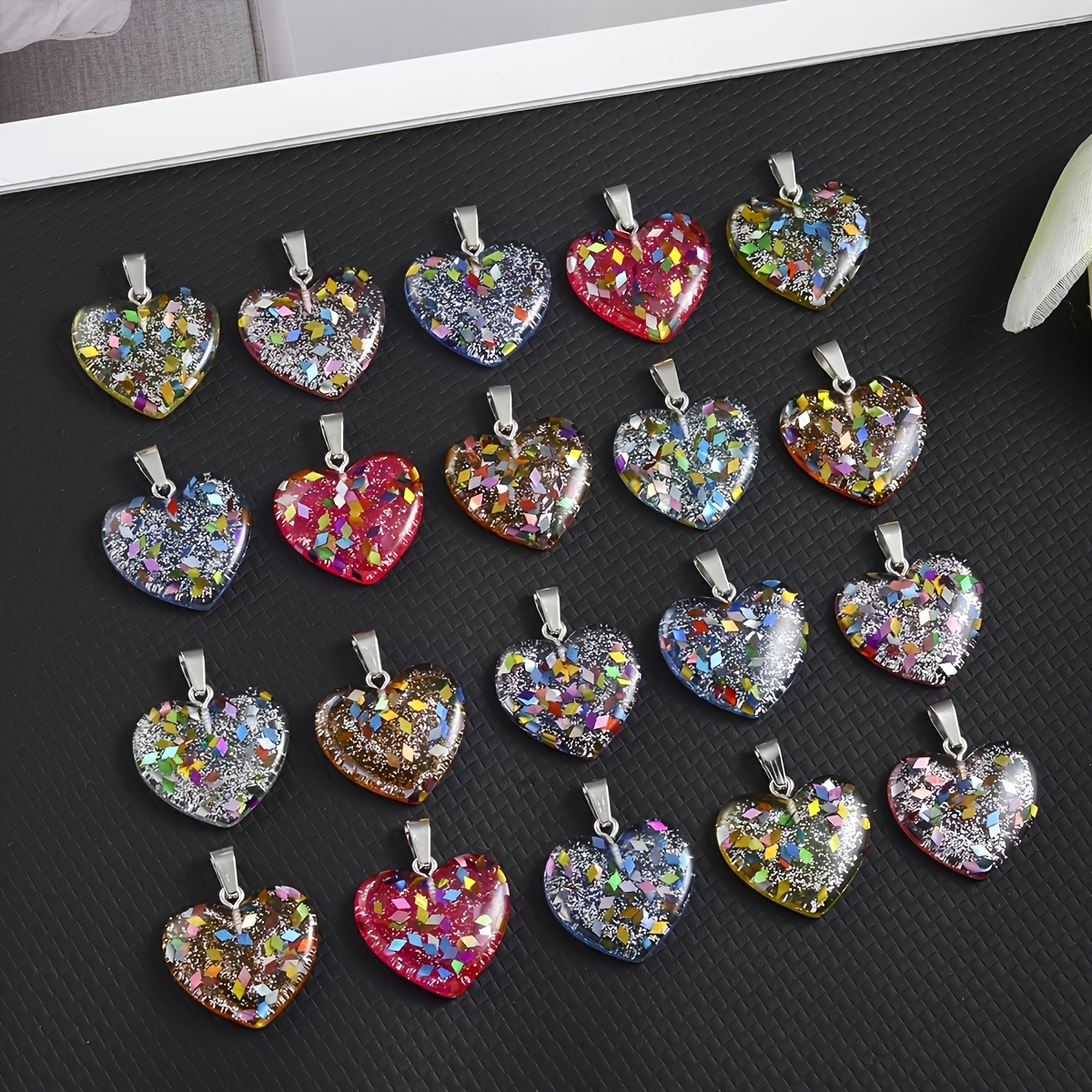 10pcs Multicolor Heart-Shaped Pendant Necklace Set